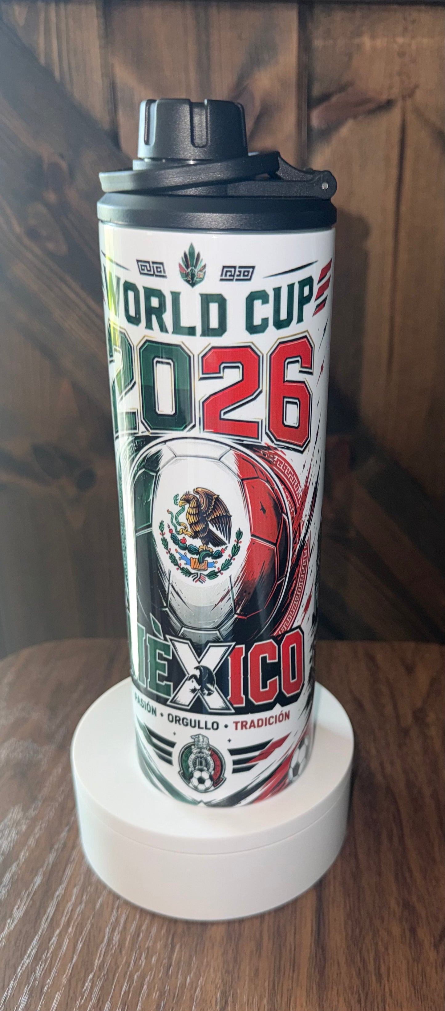 2026 Mexico, World Cup insulated stainless steel water Tumblr with colorful soccer theme design for Mexico fans.