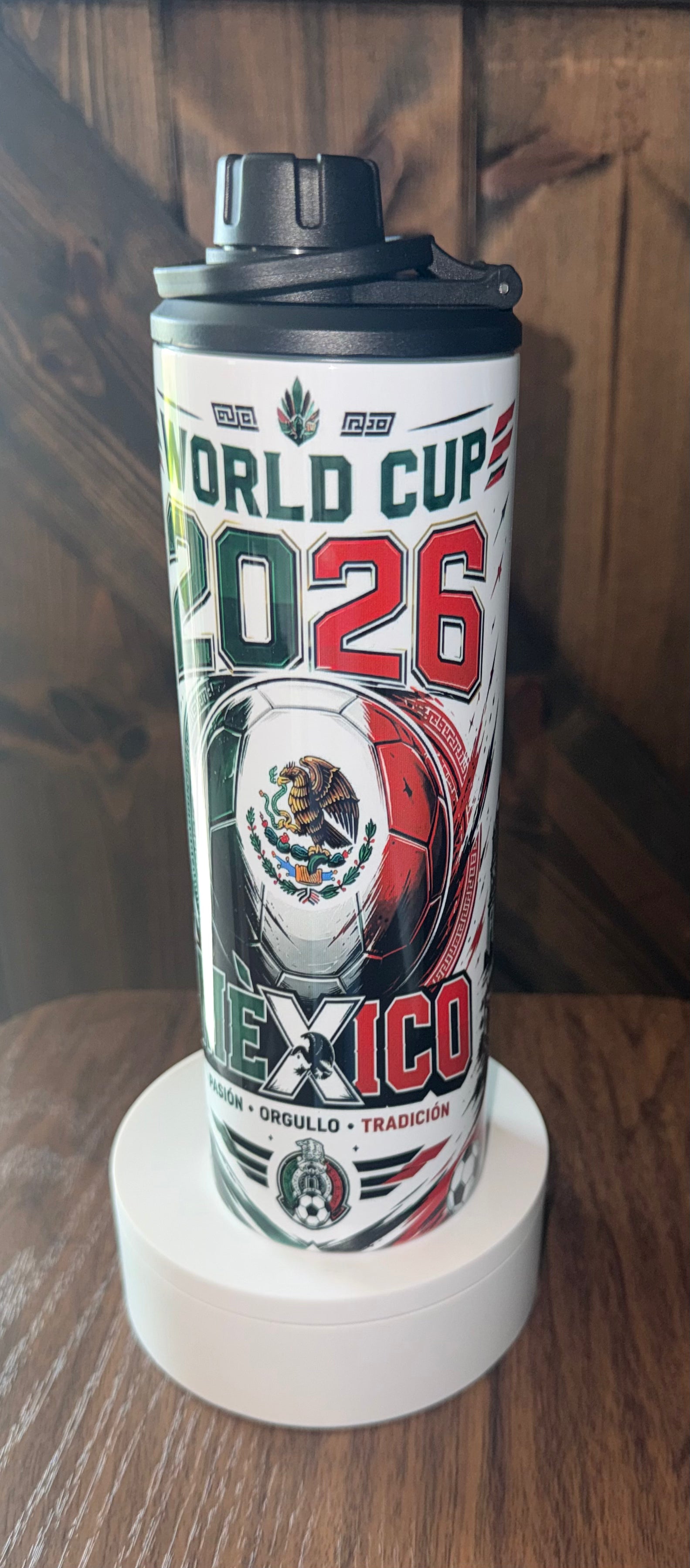 2026 Mexico, World Cup insulated stainless steel water Tumblr with colorful soccer theme design for Mexico fans.